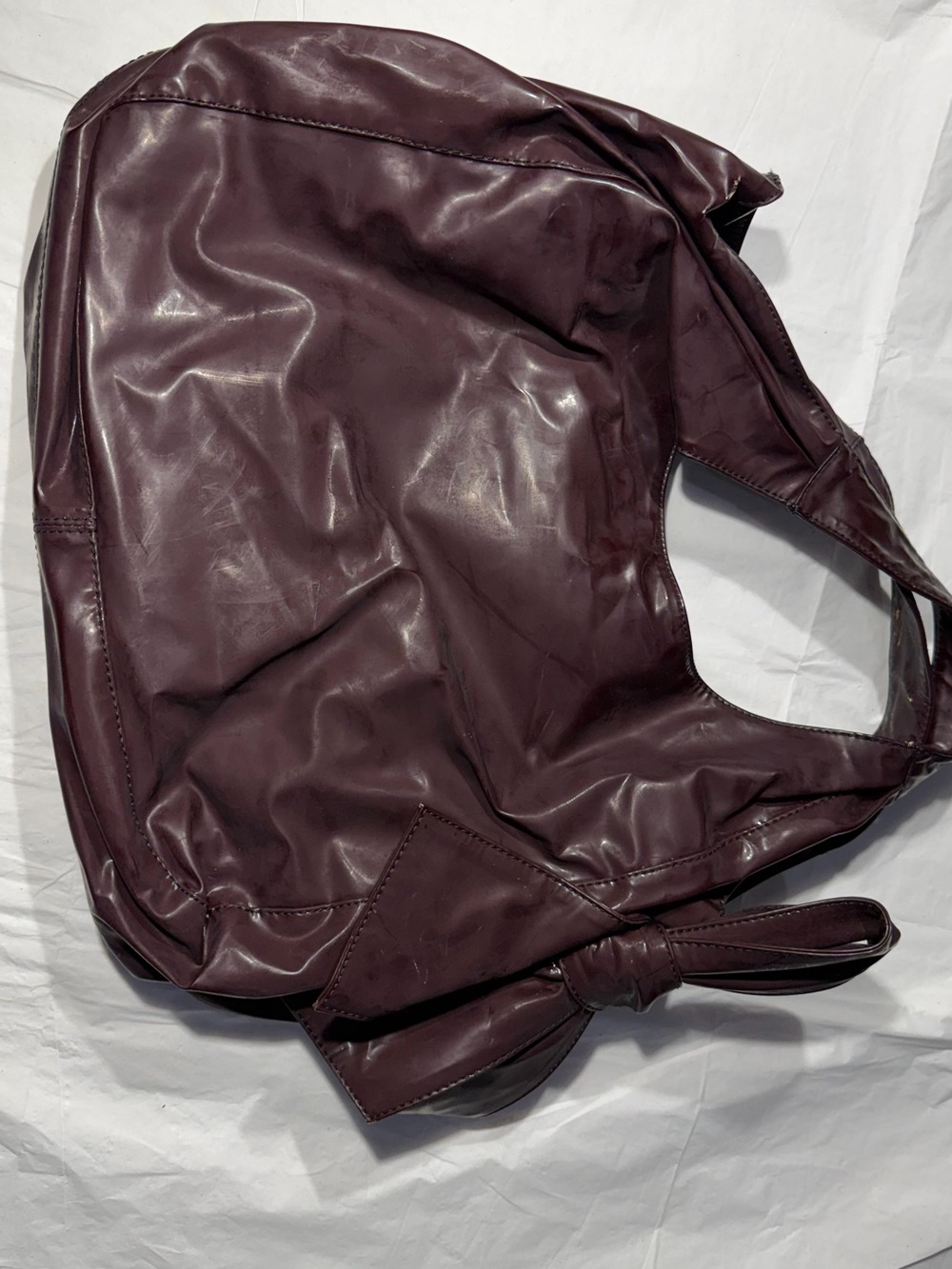 Valentino Garavani Plum Leather Hobo Bag - Picture 5 of 12